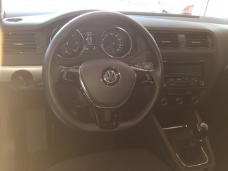 PINAROVA OTOMOTİV’DEN Volkswagen Jetta 1.6 TDi HATASIZ BOYASIZ