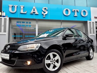 2012-JETTA-COMFORTLİNE-57.000KM-OTOMATİK-NAVİGASYON-SİYAH İÇİBEJ