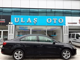 2012-JETTA-COMFORTLİNE-57.000KM-OTOMATİK-NAVİGASYON-SİYAH İÇİBEJ