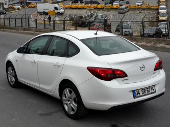 2014-ASTRA-1.6 CDTI-EDİTİON-KAZASIZ-HIZ SABİTLEME-136HP 6 İLERİ