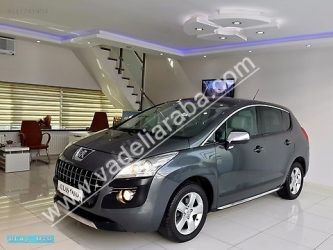 Peugeot 3008 Cam Tavan 1.6 HDi Xenon Far Kazasız