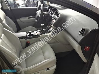 Peugeot 3008 Cam Tavan 1.6 HDi Xenon Far Kazasız